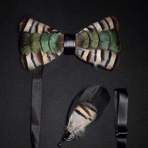 Green Feather Bow Tie Set Natural Stripe Formal Bowtie with Lapel Pin